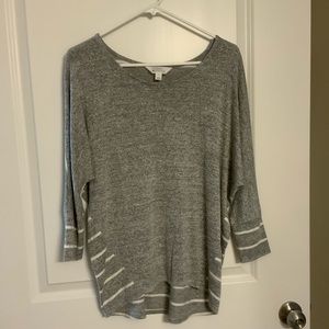 Market And Spruce Women’s Casual Top Size Small Dolman Sleeve Gray White Stripes